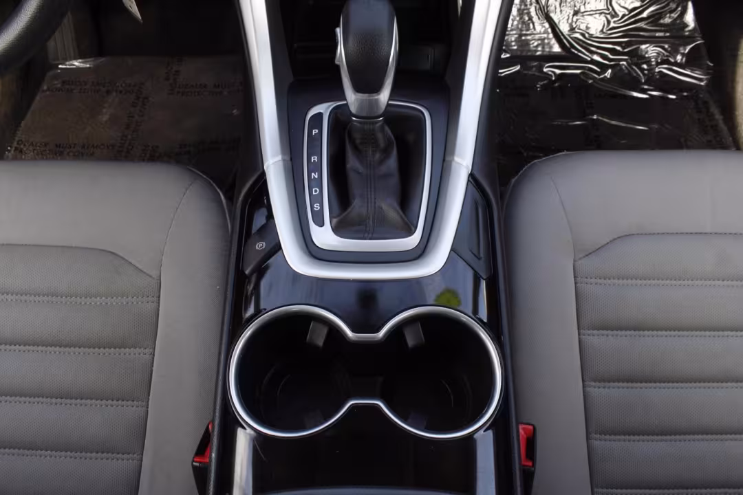 2015 Ford Fusion - 3FA6P0G79FR234032 - Image #16