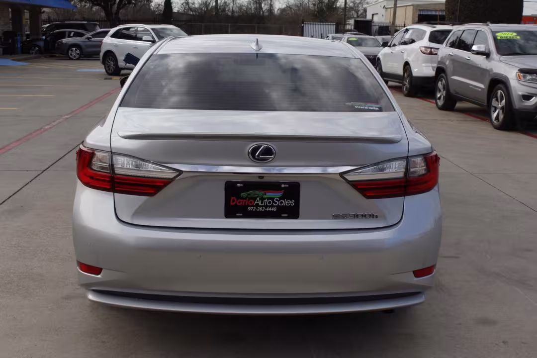 2017 Lexus ES 300h - JTHBW1GG7H2136334 - Image #5